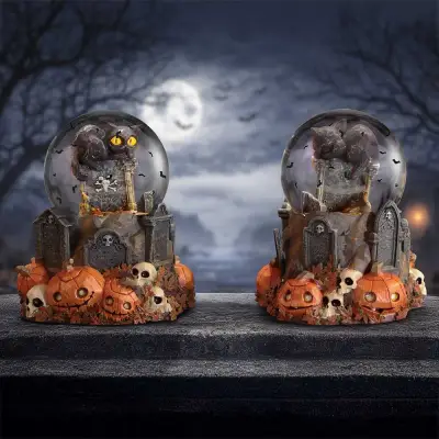 Figurine pumpkin patch halloween cat snow globe
